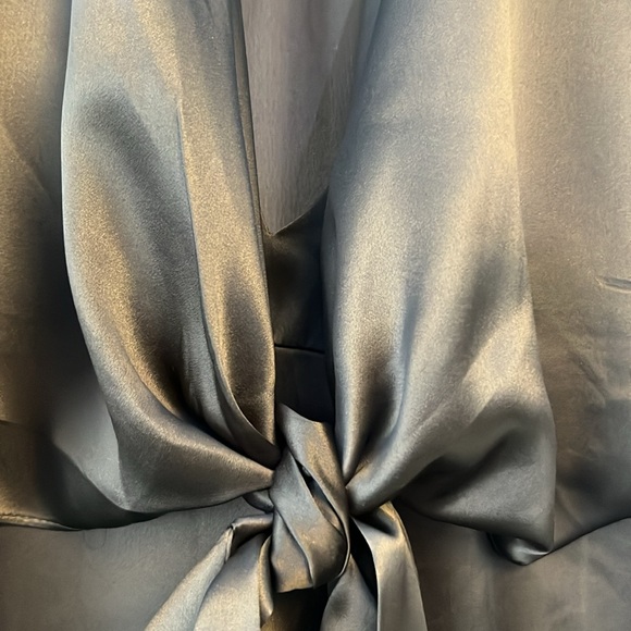 BCBGMaxAzria Elegant Silk Blouse in Pewter Gray - Picture 3 of 11